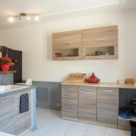 L'orthographe - T2 Avec Parking Prive Villers-Cotterets (Aisne)